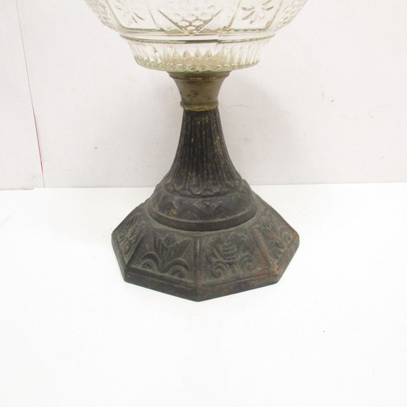 Vintage Metal Pedestal Base Oil Glass lamp - Picture 7 of 12